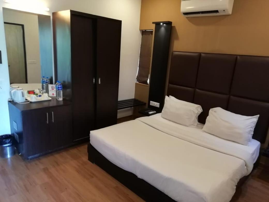 Sinq Beach Resort Calangute Exteriér fotografie